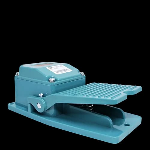 Interruptor a Pedal CFS-404 Digimec